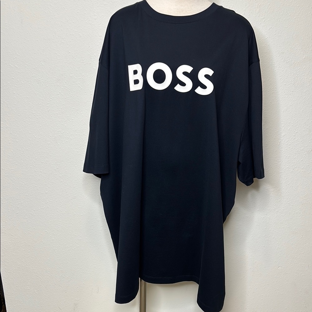 Hugo Boss size 5X Navy Blue Tee Short Sleeve